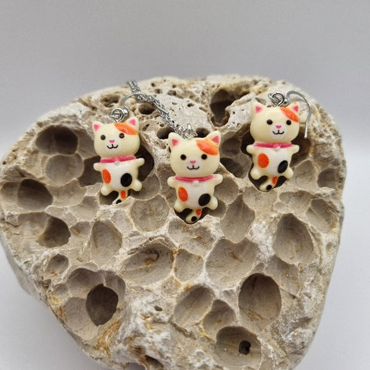 Pendientes y/o Collar Gatito Crema