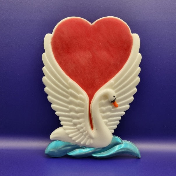 Escultura de Cisne con Alas Personalizable, Diseños Únicos!