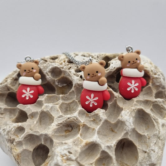 Plata de Ley Pendientes y/o Collar Osito en Manopla Navideña