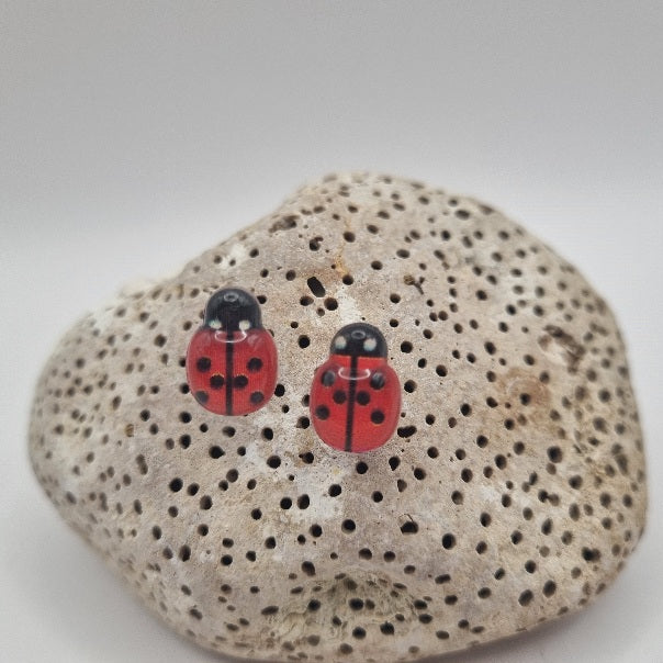 Acero Inoxidable Pendientes de Botón Mariquita de la Suerte