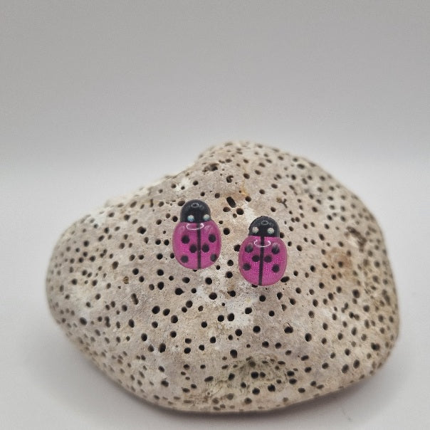 Acero Inoxidable Pendientes de Botón Mariquita de la Suerte