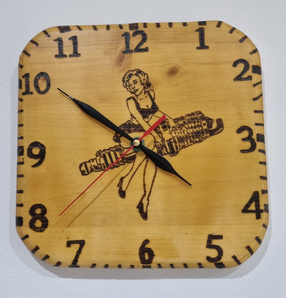 Cuadro con Reloj Marilyn Monroe en Madera Natural, Diseños Únicos!