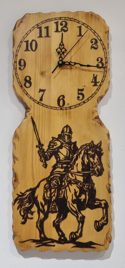 Cuadro con Reloj Caballero en Caballo en Madera Natural, Diseños Únicos!