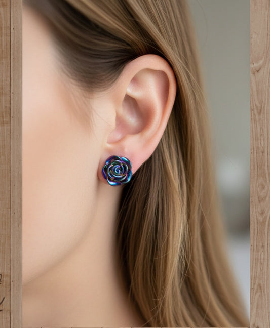 Acero Inoxidable Pendientes de Botón Rosas con tonos Metalizados.
