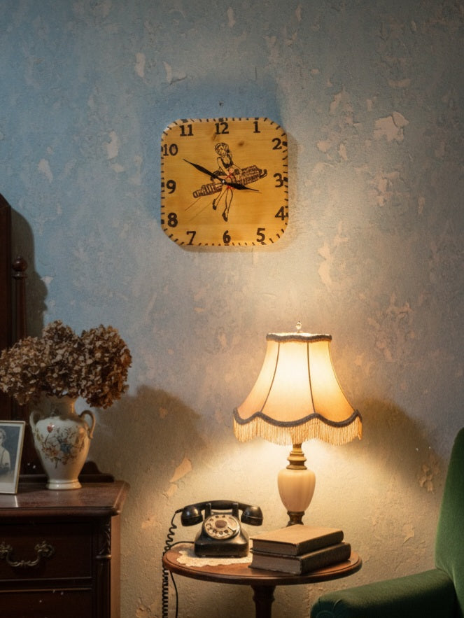 Cuadro con Reloj Marilyn Monroe en Madera Natural, Diseños Únicos!