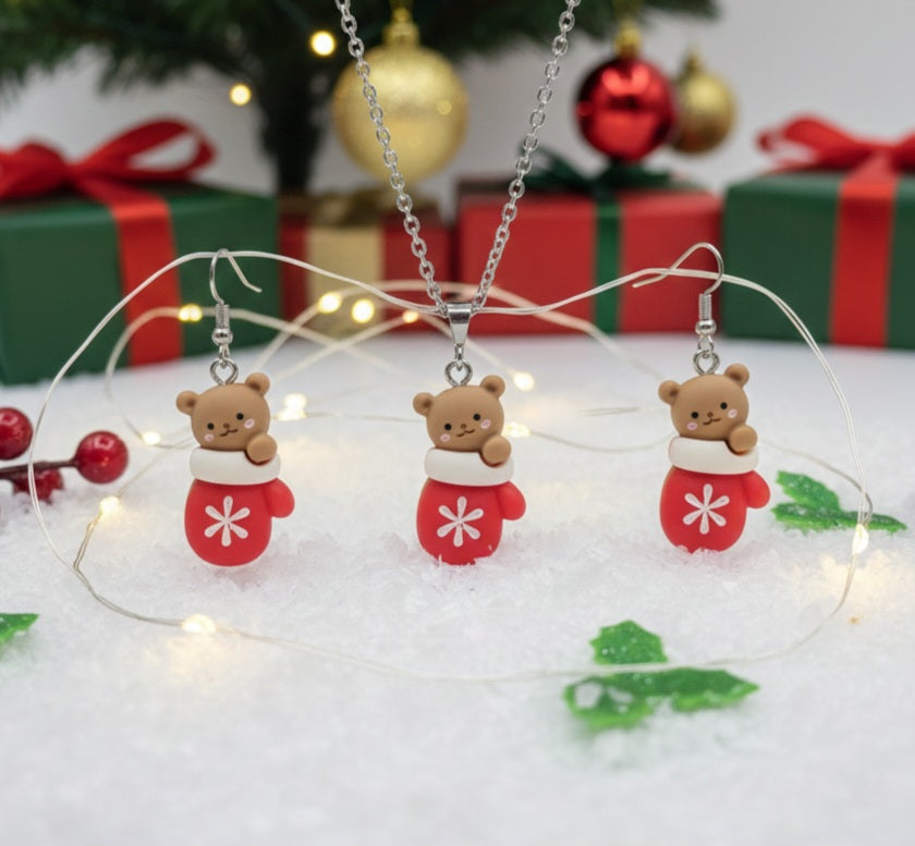 Plata de Ley Pendientes y/o Collar Osito en Manopla Navideña